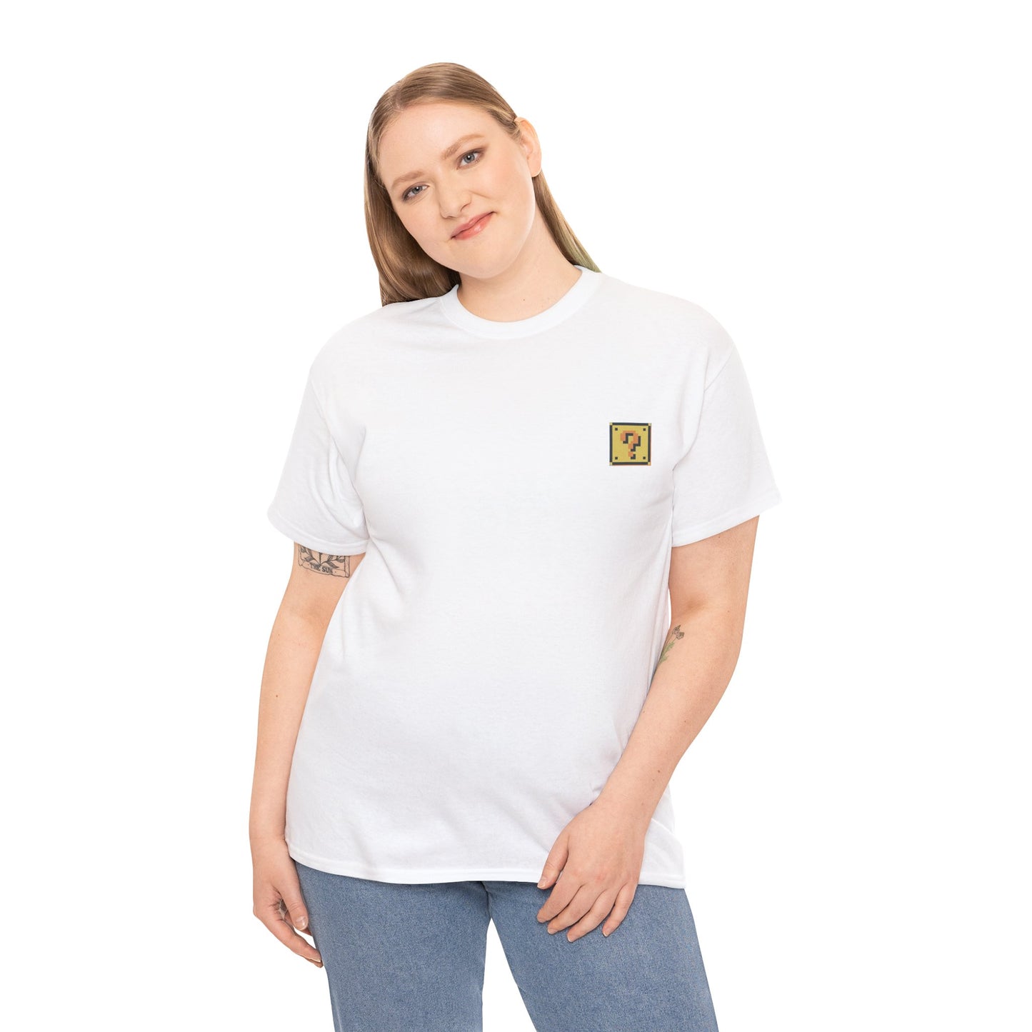 Mystery Box Pixel-Art T-Shirt – Retro Gaming Klassiker