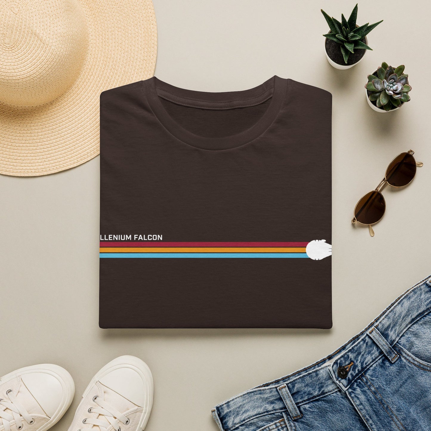Millennium Falcon Hyperspace Tee – Minimalistisches Sci-Fi T-Shirt
